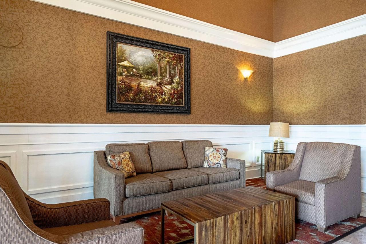 Quality Suites San Antonio Northeast Exteriér fotografie