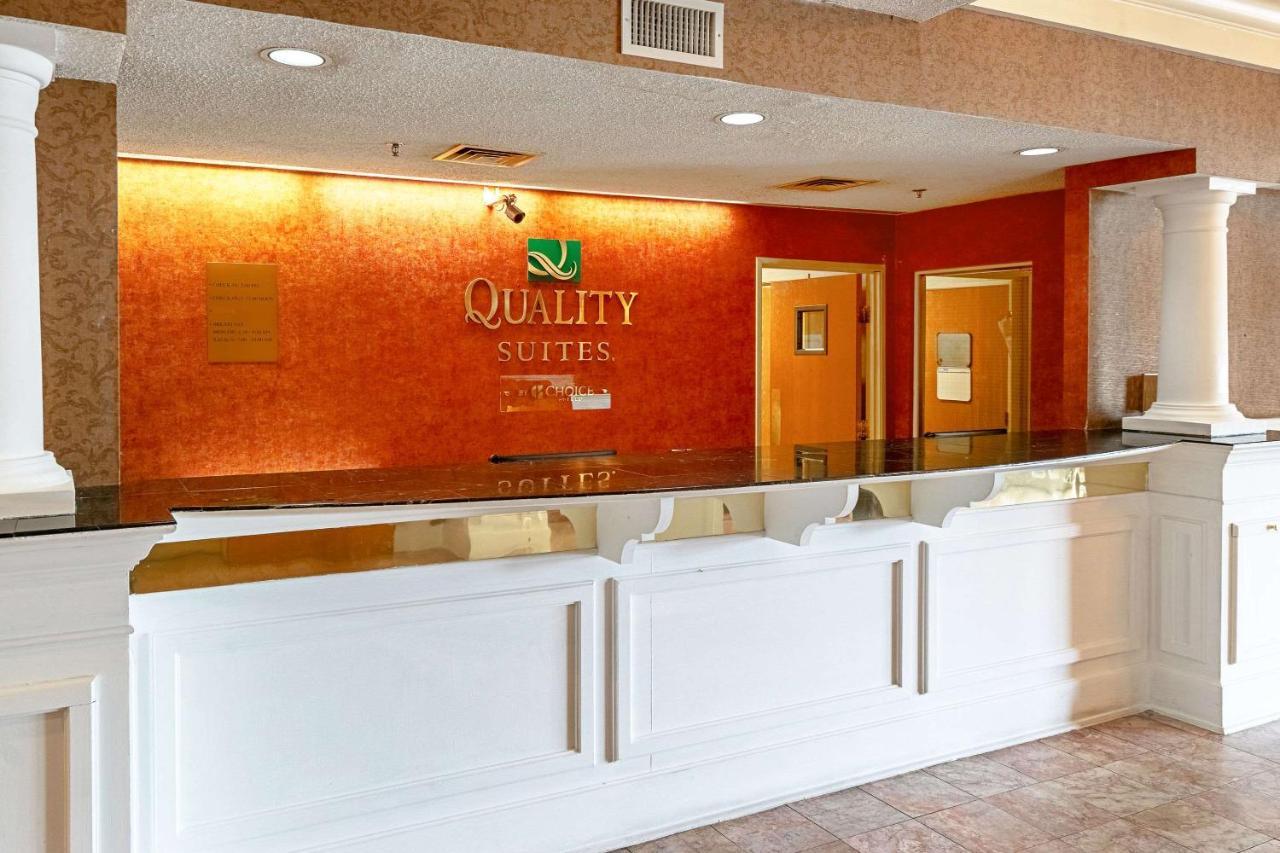 Quality Suites San Antonio Northeast Exteriér fotografie