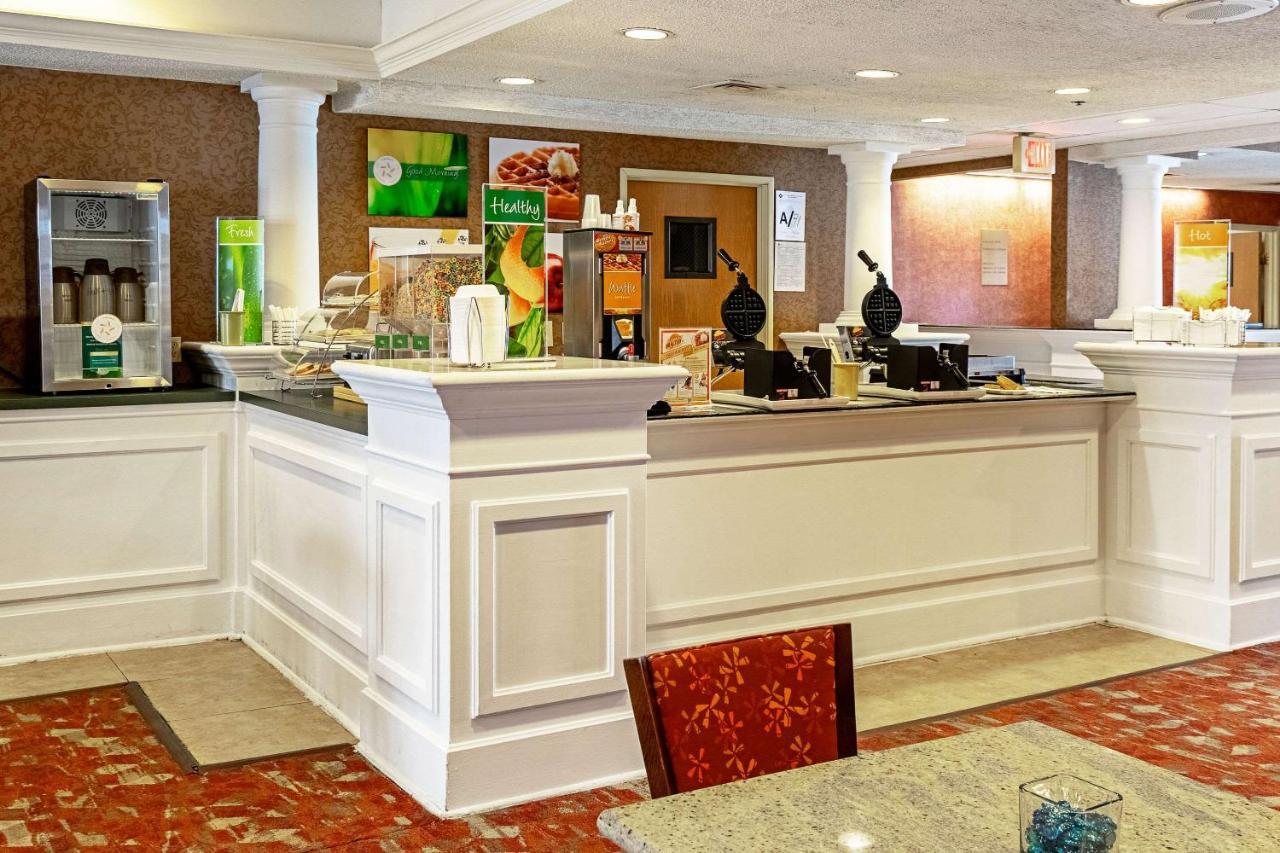 Quality Suites San Antonio Northeast Exteriér fotografie