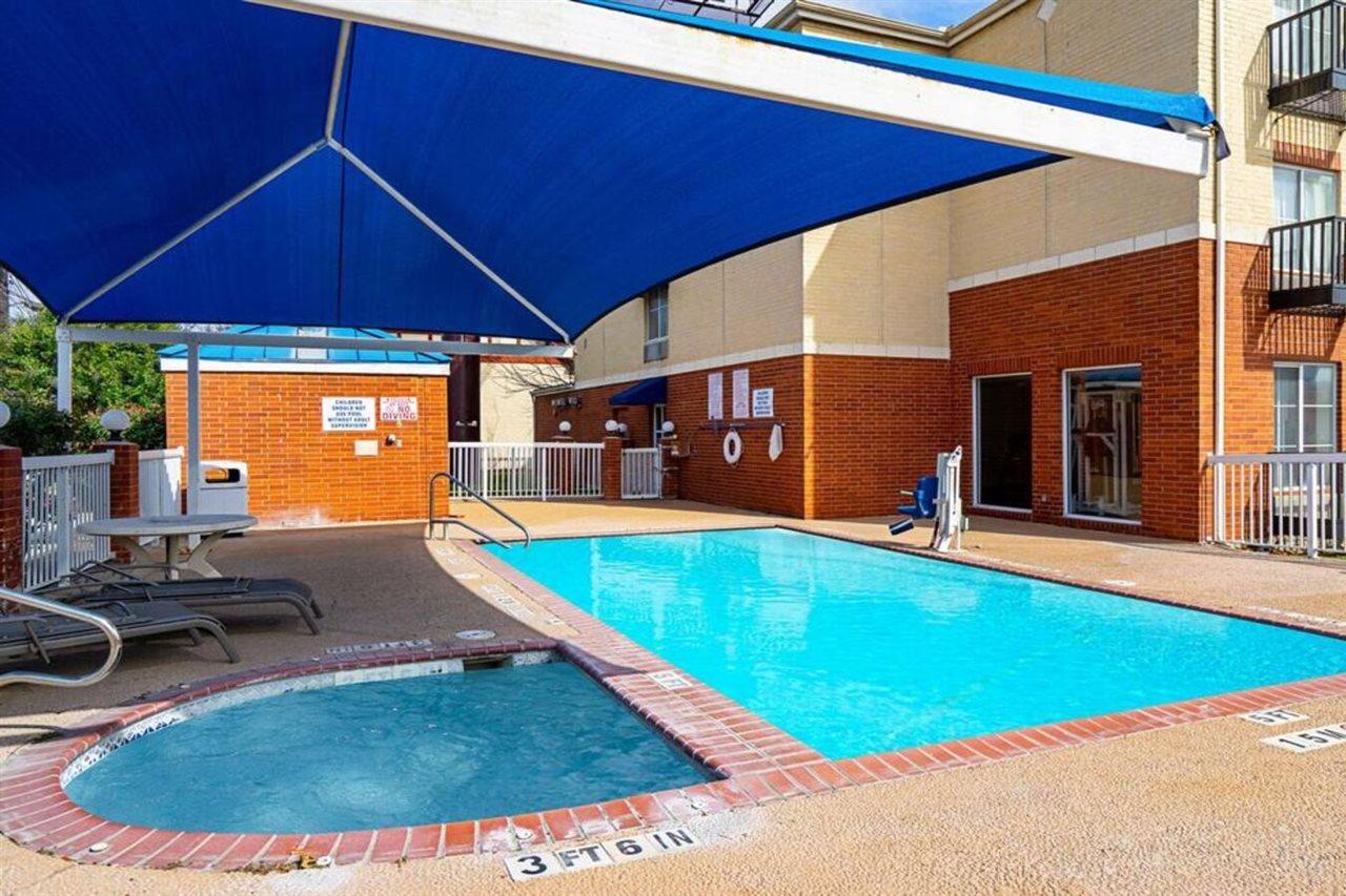 Quality Suites San Antonio Northeast Exteriér fotografie