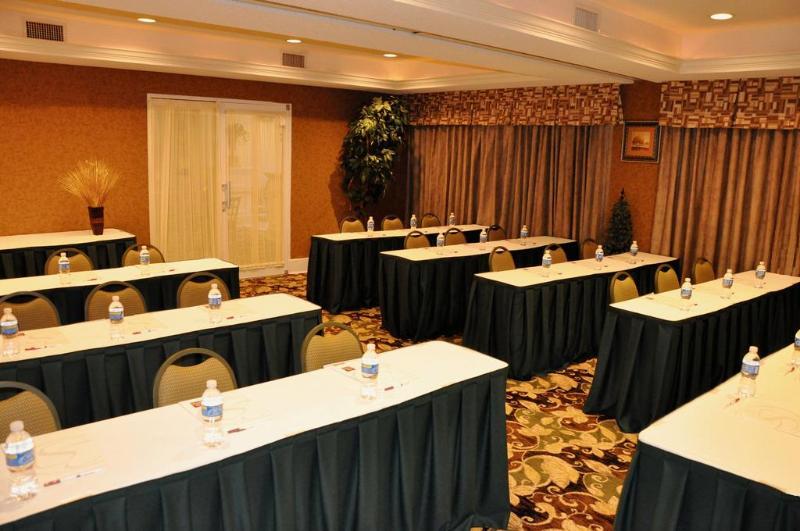 Quality Suites San Antonio Northeast Exteriér fotografie
